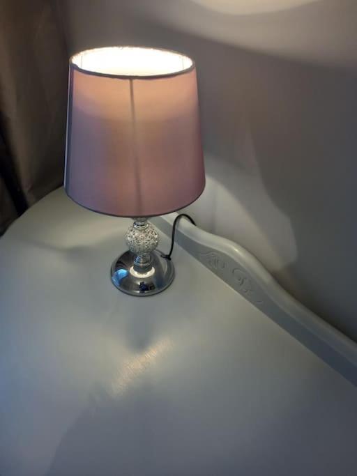 Modern 2-Bedroom City Apartment With Free Parking Belfast Luaran gambar