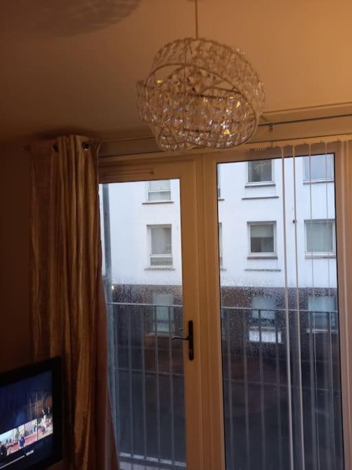 Modern 2-Bedroom City Apartment With Free Parking Belfast Luaran gambar