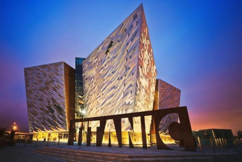Modern 2-Bedroom City Apartment With Free Parking Belfast Luaran gambar
