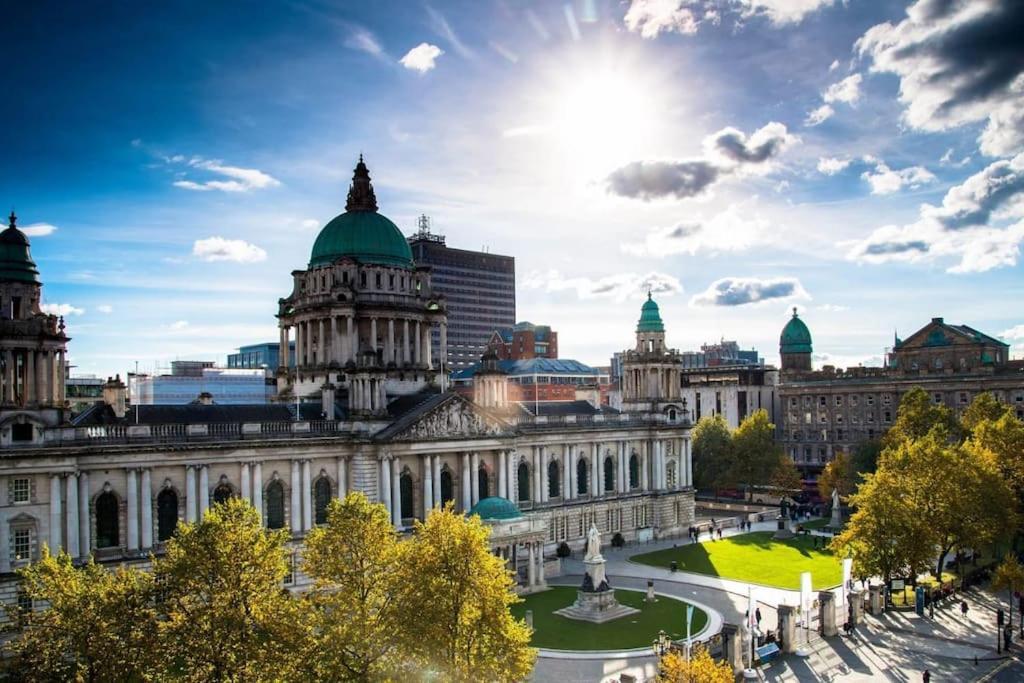 Modern 2-Bedroom City Apartment With Free Parking Belfast Luaran gambar