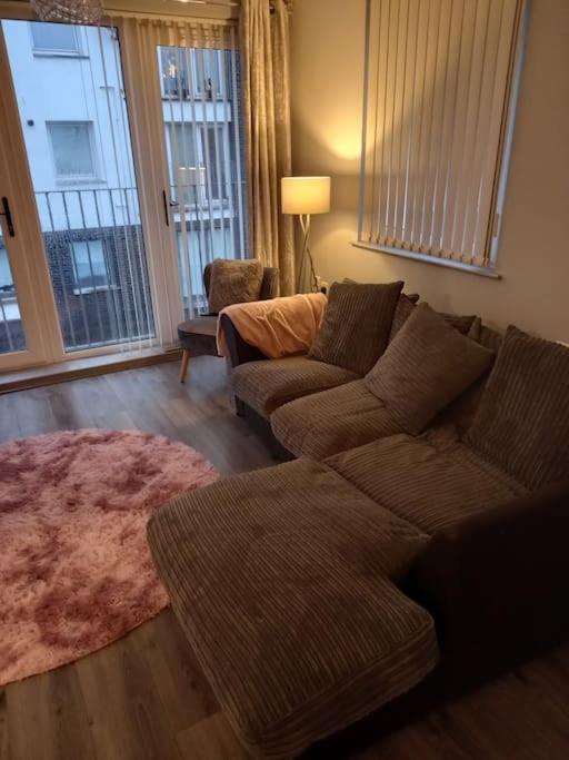 Modern 2-Bedroom City Apartment With Free Parking Belfast Luaran gambar